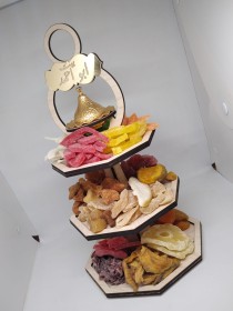 صحن طبقات مع مبخرة